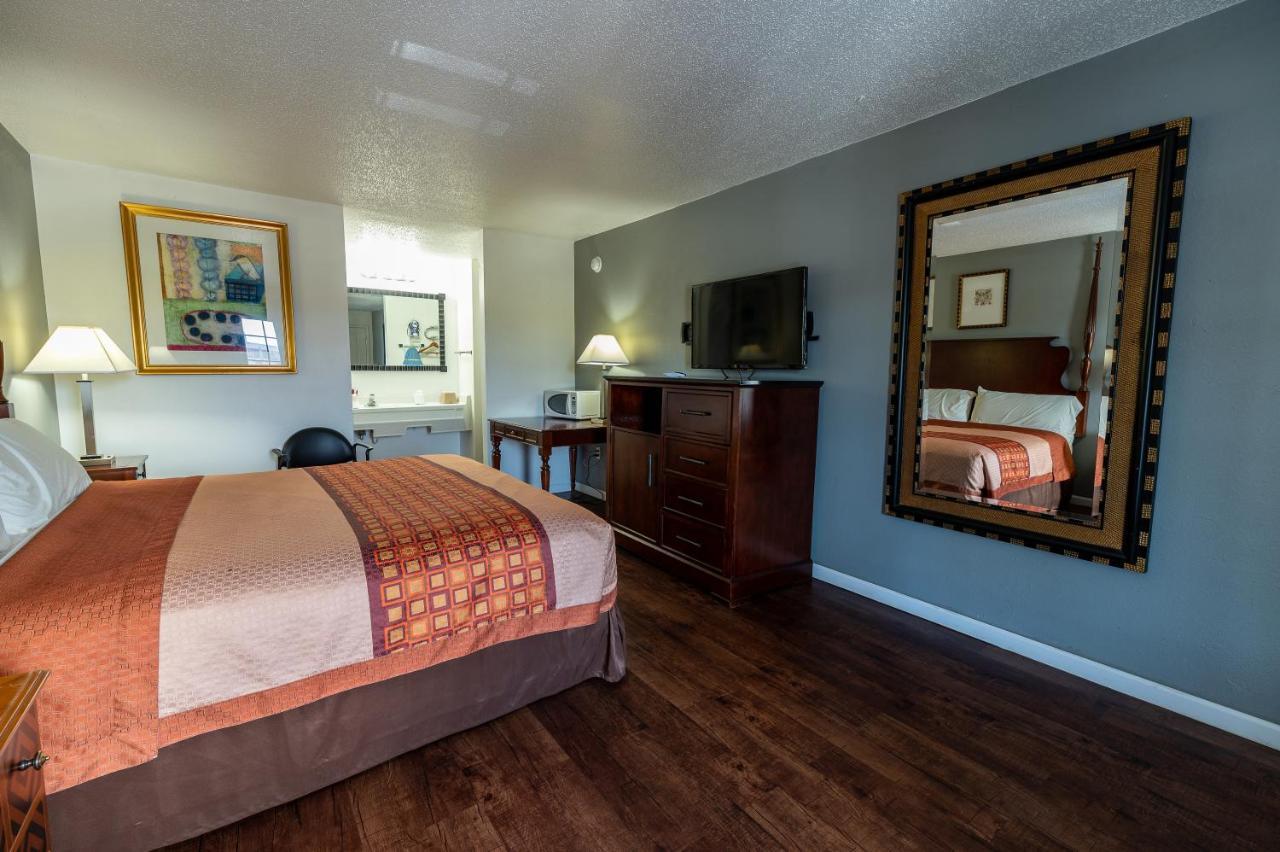 American Inn & Suites Russellville Zewnętrze zdjęcie