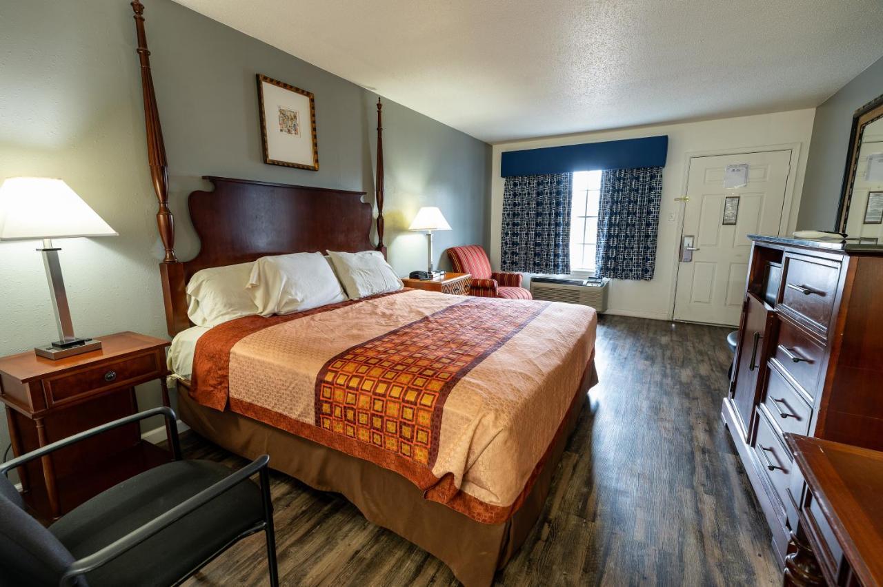 American Inn & Suites Russellville Zewnętrze zdjęcie